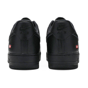 Tênis Nike Air Force 1 Supreme