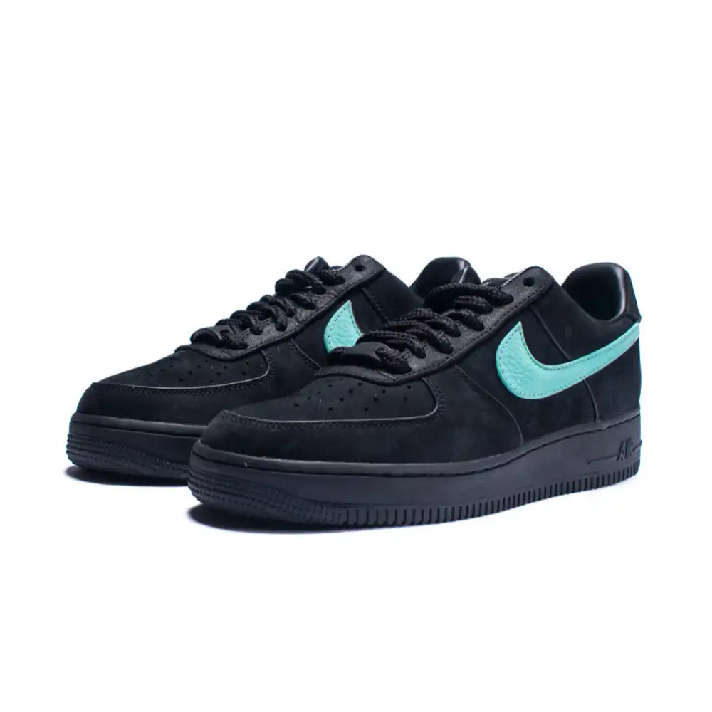 Tênis Nike Air Force 1 Tiffany & Co