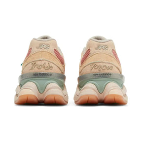 Tênis Joe Freshgoods x New Balance 9060 Penny Cookie Pink