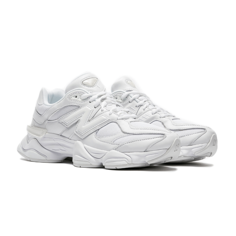 Tênis New Balance 9060 Triple White