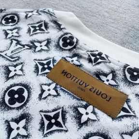 Camiseta Louis Vuitton Monogram White Deep