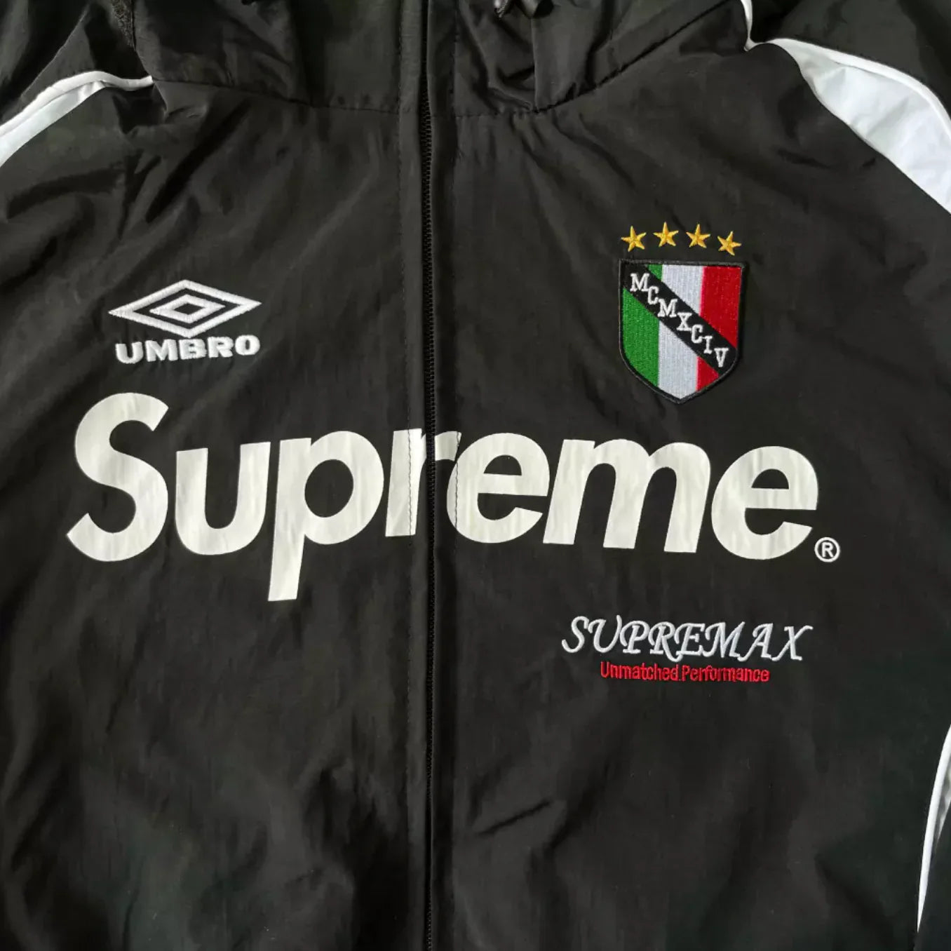 Jaqueta Supreme Umbro