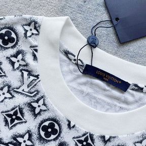 Camiseta Louis Vuitton Monogram White Deep